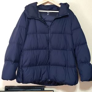 Uniqlo Navy hoodie ultralight puffer down